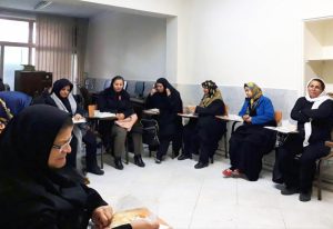 شرکت‌کنندگان در کارگاه آموزشی توجه‌آگاهی (مایندفولنس) ویژه مادران