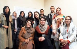 شرکت‌کنندگان در کارگاه آموزشی خودشناسی و شخصیت‌شناسی بر اساس نظریه تله‌های زندگی جفری یانگ